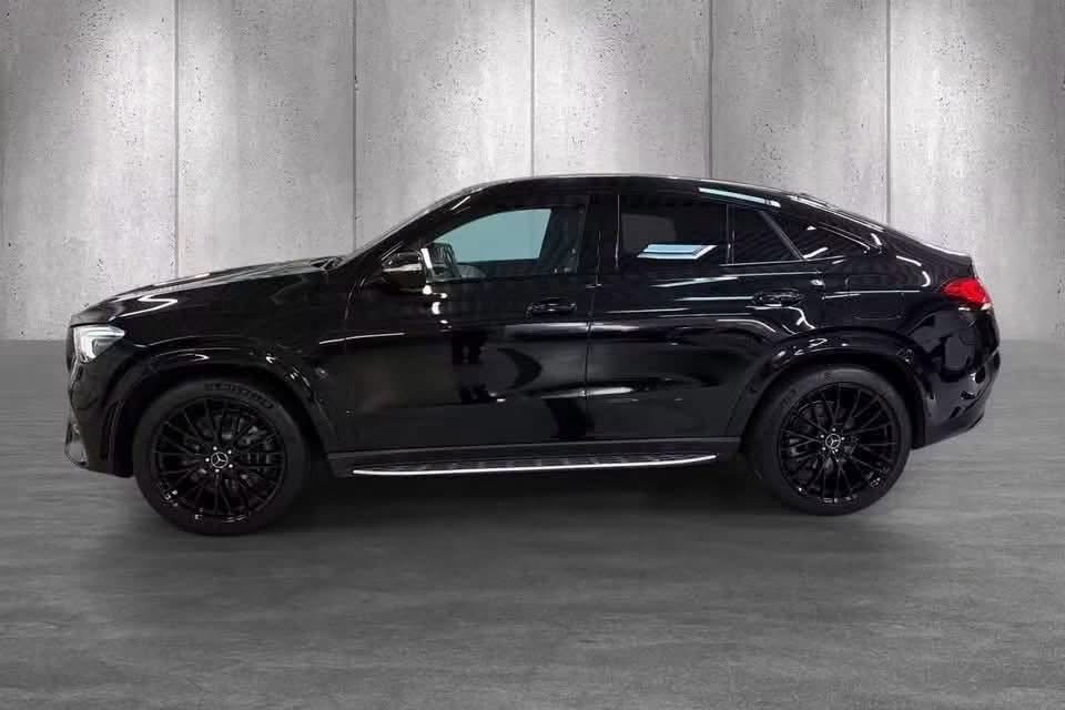 Mercedes-Benz GLE 350 Coupé 4MATIC AMG - image 7