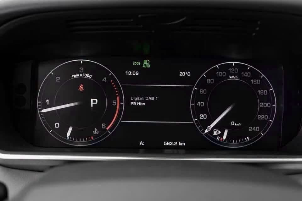 Land Rover Range Rover Sport 3.0 TDV6 HSE - image 2
