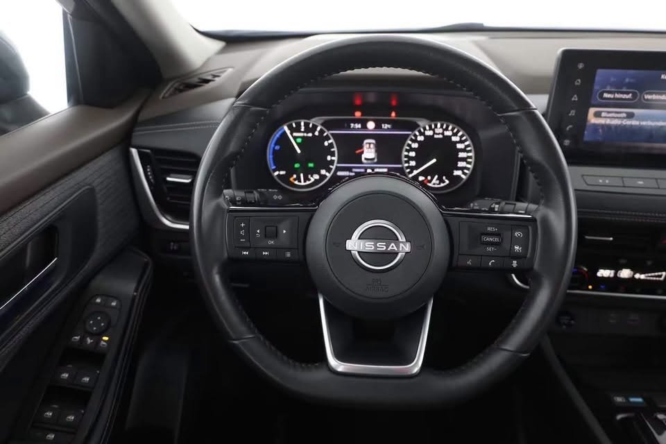 Nissan X-Trail Acenta - image 27
