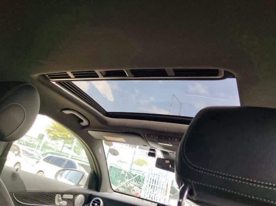 Mercedes-Benz GLC 220d 4MATIC - image 13
