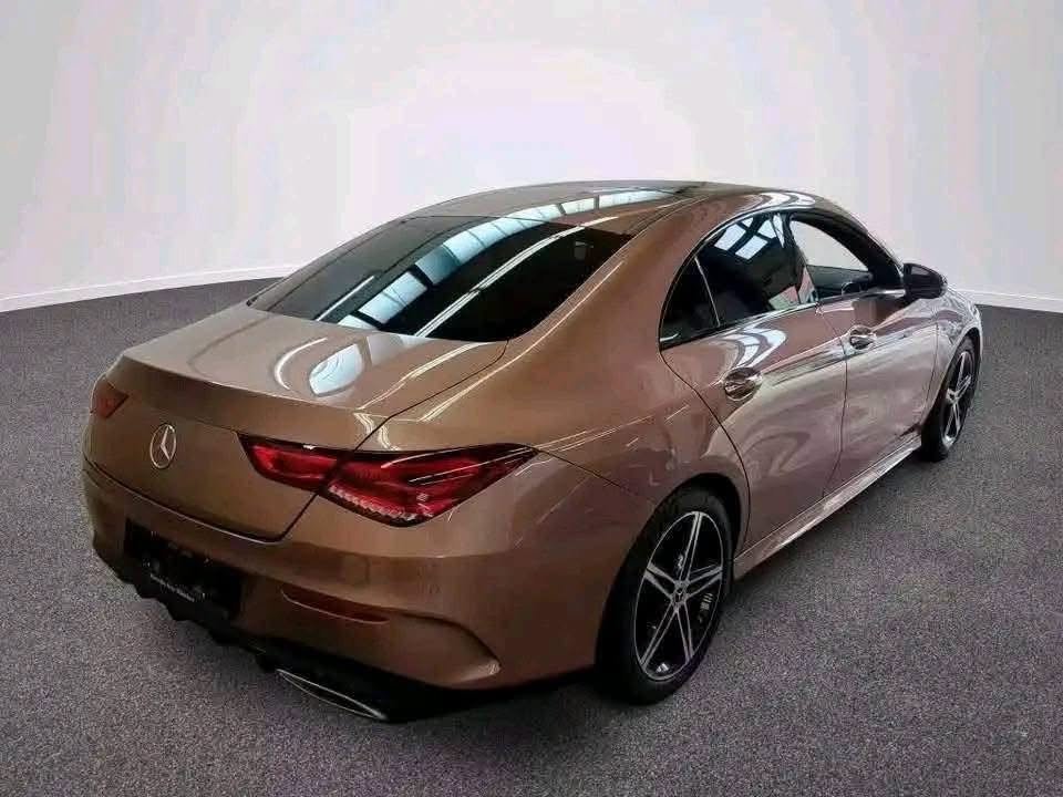Mercedes-Benz CLA 220 d AMG Line - image 14