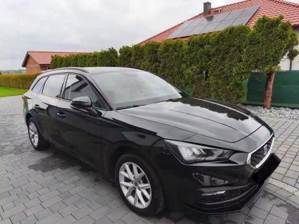 SEAT Leon 1.5 eTSI - image 6