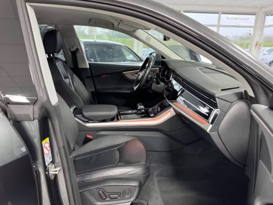 Audi Q8 50 TDI quattro - image 13