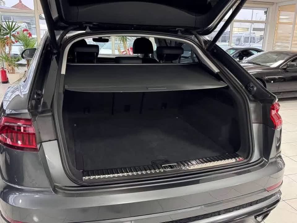 Audi Q8 50 TDI quattro - image 14