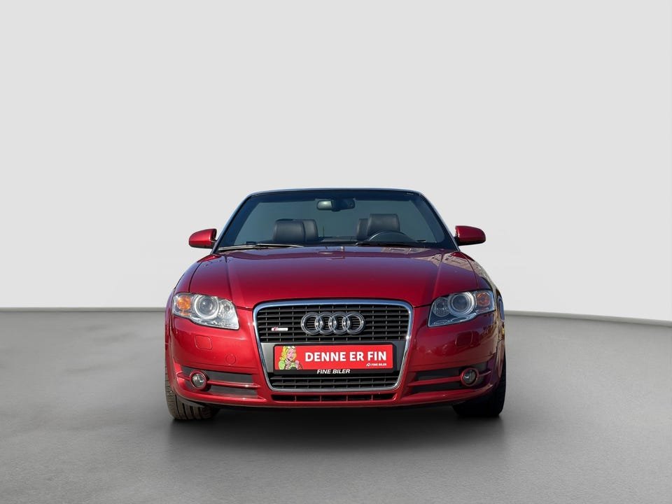 Audi A4 Cabriolet 3.2 FSI V6 Quattro S line 256 ch Automatique - image 7