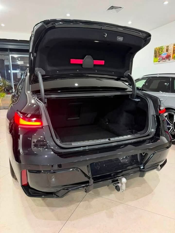 BMW 740d xDrive 2026 — 313 ch - image 12
