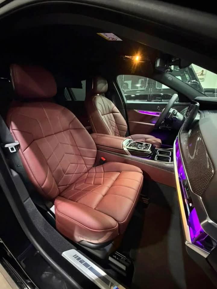 BMW 740d xDrive 2026 — 313 ch - image 14