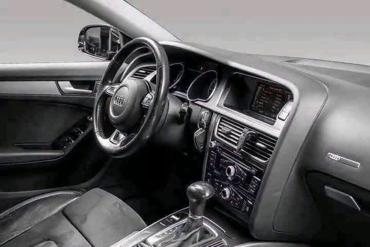 Audi A5 Sportback 2.0 TDI S-Line - image 11