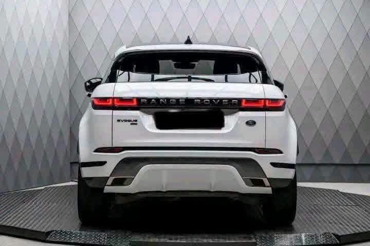 Land Rover Range Rover Evoque P300e AWD R-Dynamic - image 11