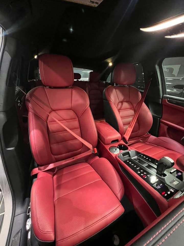 Porsche Macan T — 2026 - image 23