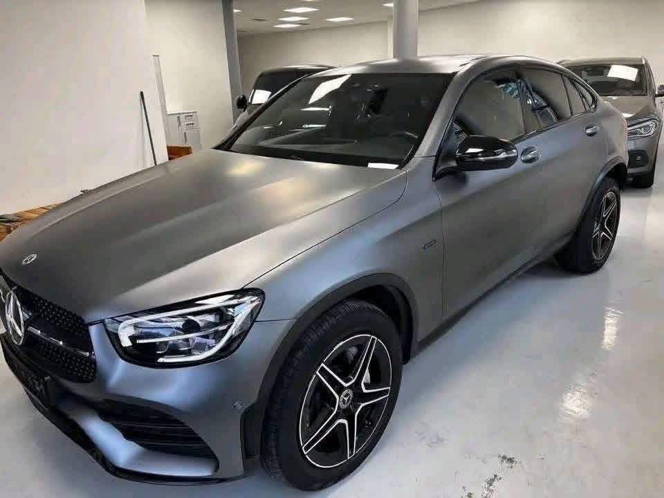 Mercedes-Benz GLC 300 de 4MATIC Coupé - image 3