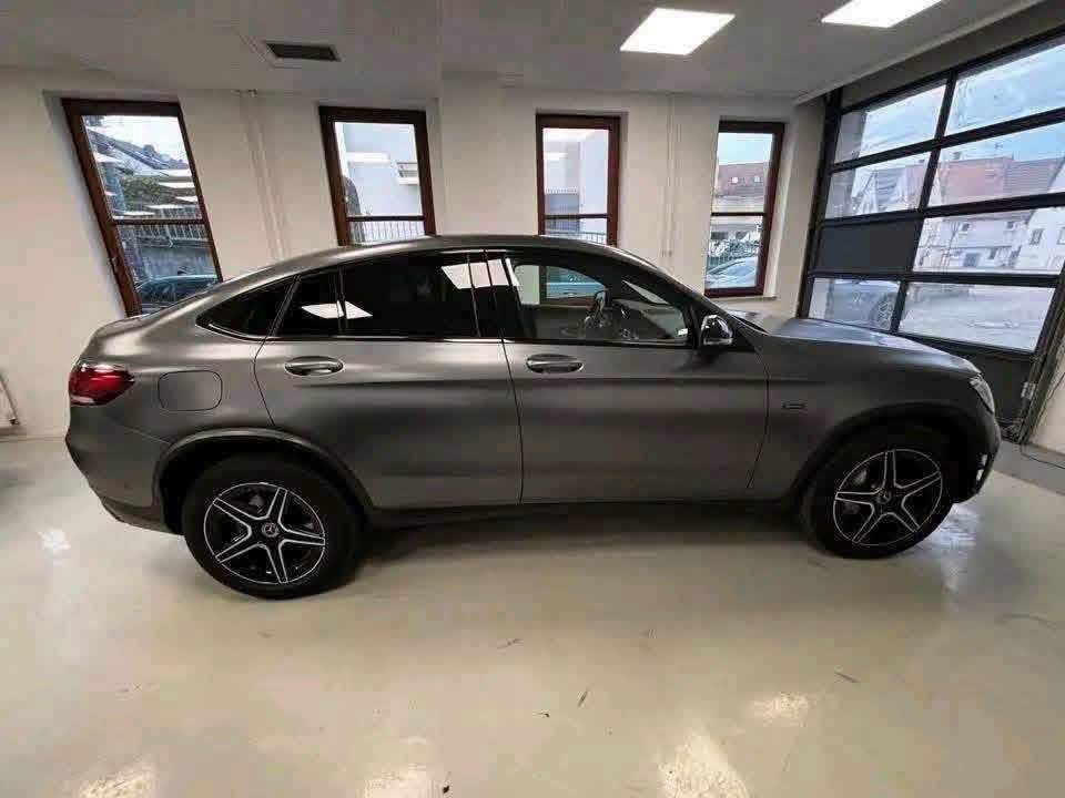 Mercedes-Benz GLC 300 de 4MATIC Coupé - image 9