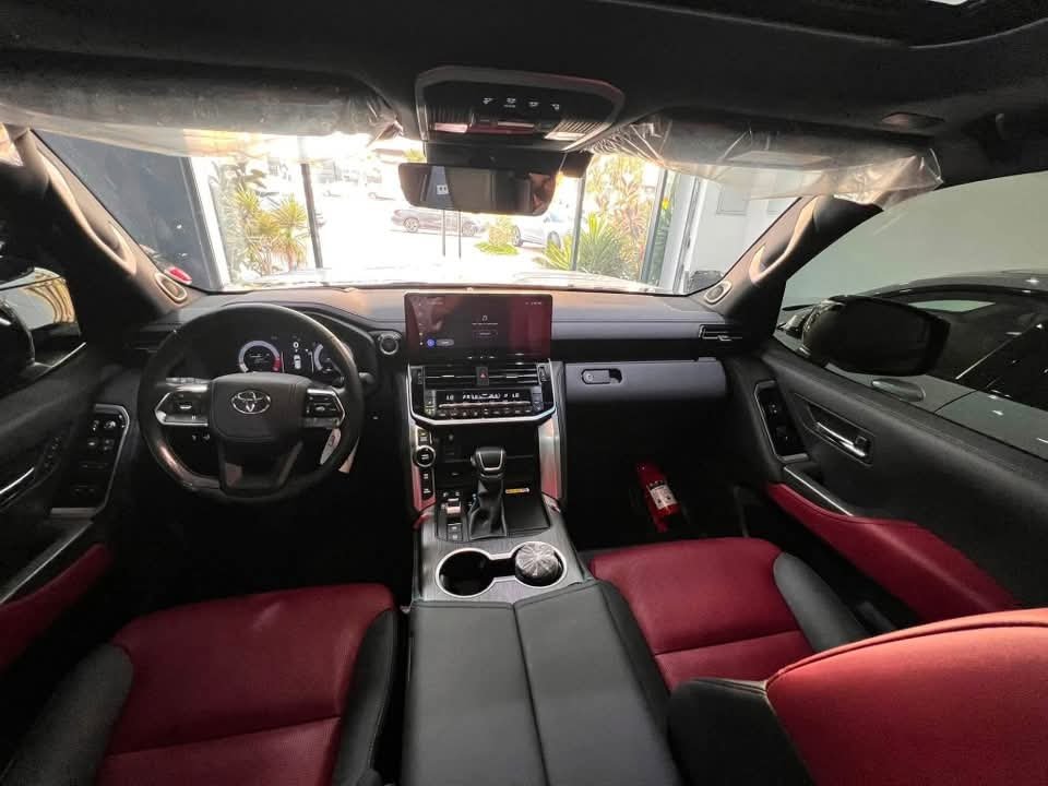 Toyota Land Cruiser 409TT — Édition 2026 - image 16