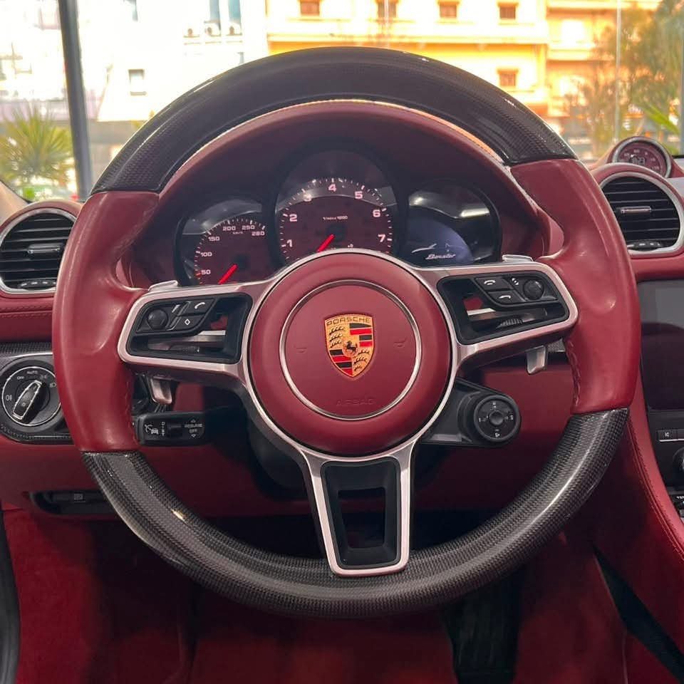Porsche Boxster - image 20