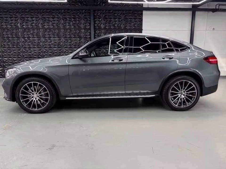 Mercedes-Benz GLC 250 d Coupé 4MATIC AMG - image 6