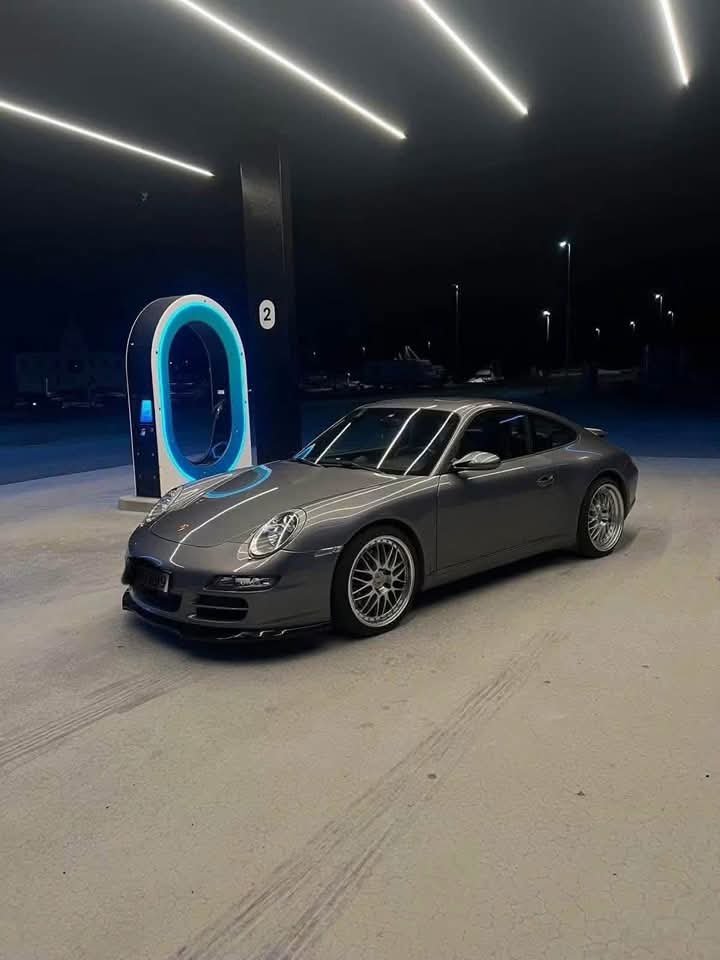 Porsche 911 (997) Carrera S Coupé - image 3