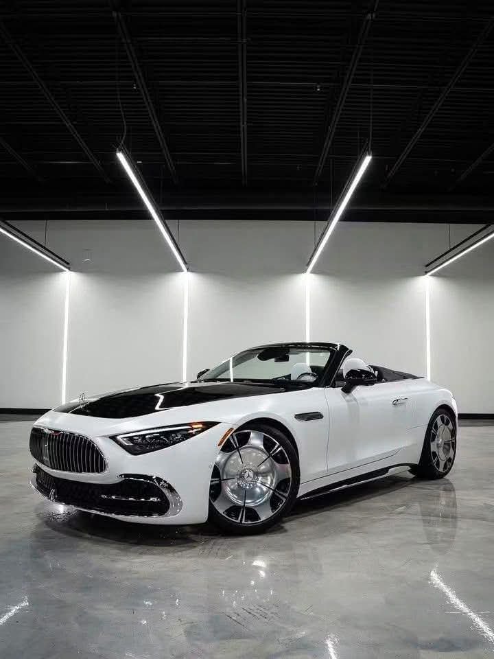 Mercedes-Maybach SL 680 Monogram Series - image 3