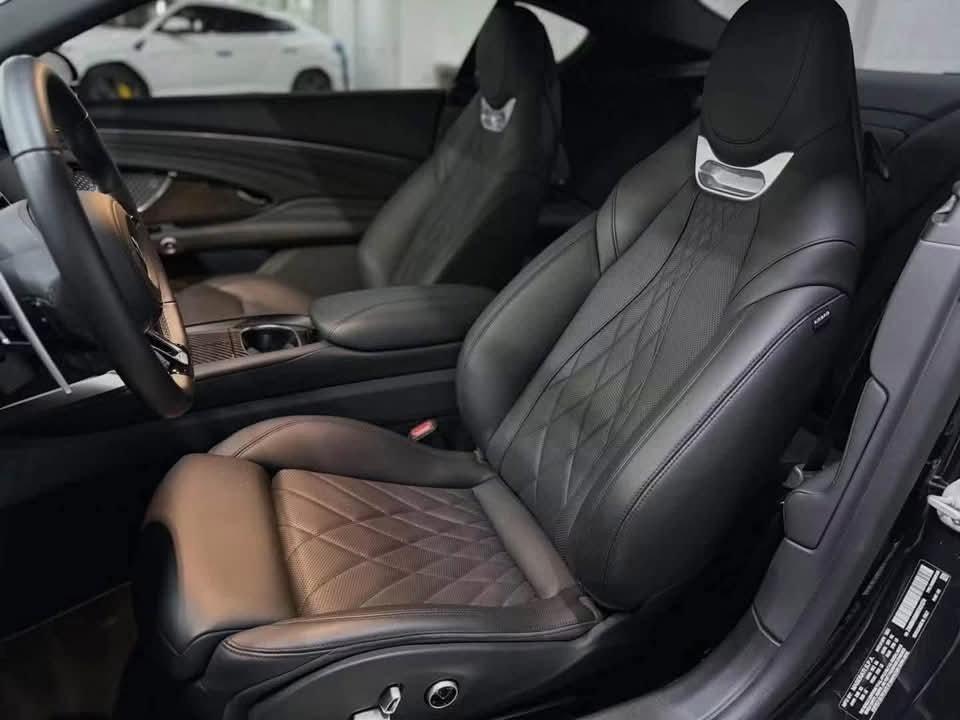 Maserati GranTurismo Modena - image 6