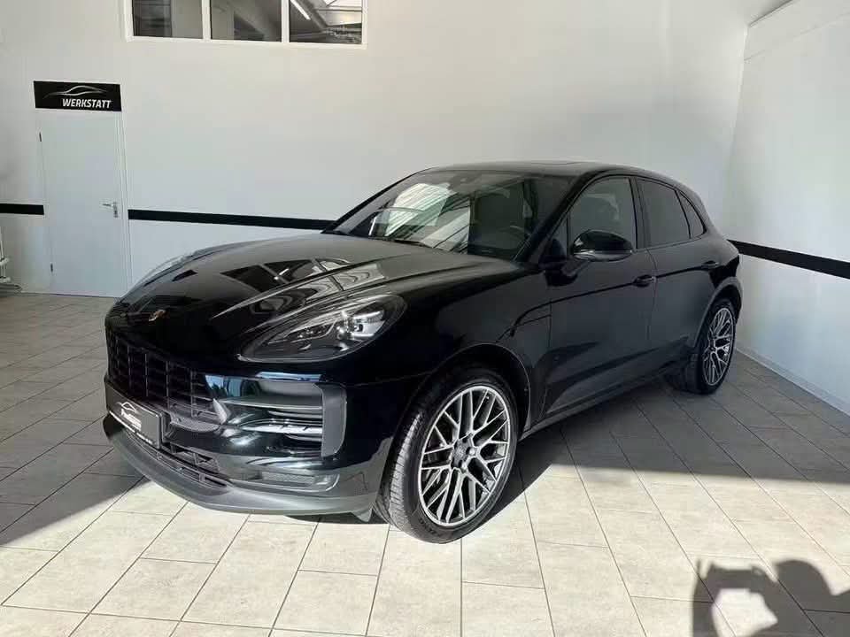 Porsche Macan - image 4