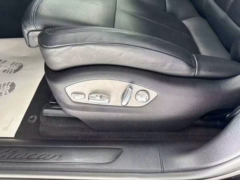 Porsche Macan - image 10