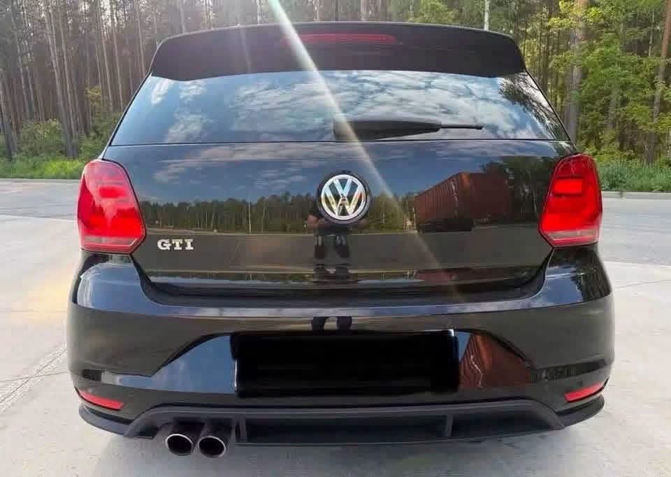 Volkswagen Polo - image 2
