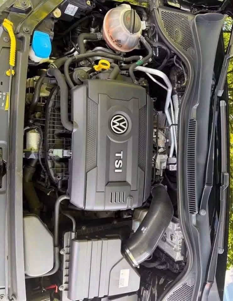 Volkswagen Polo - image 8