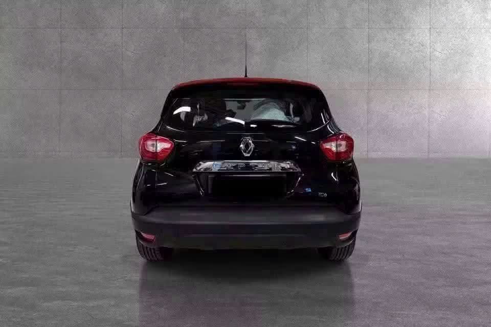 Renault Captur 1.0 Essence - image 2