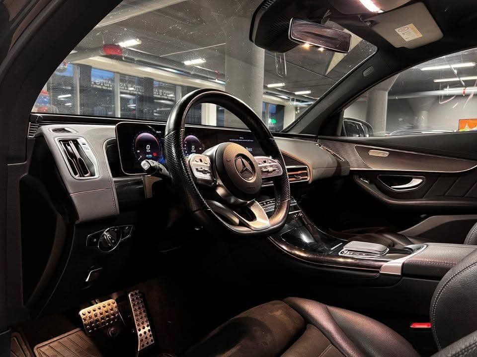 Mercedes-Benz EQC 400 4MATIC - image 9