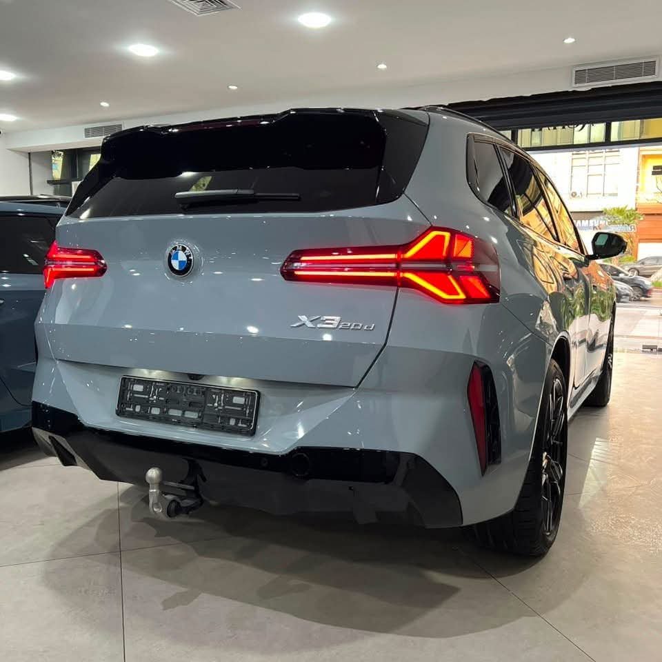 BMW X3 - image 2