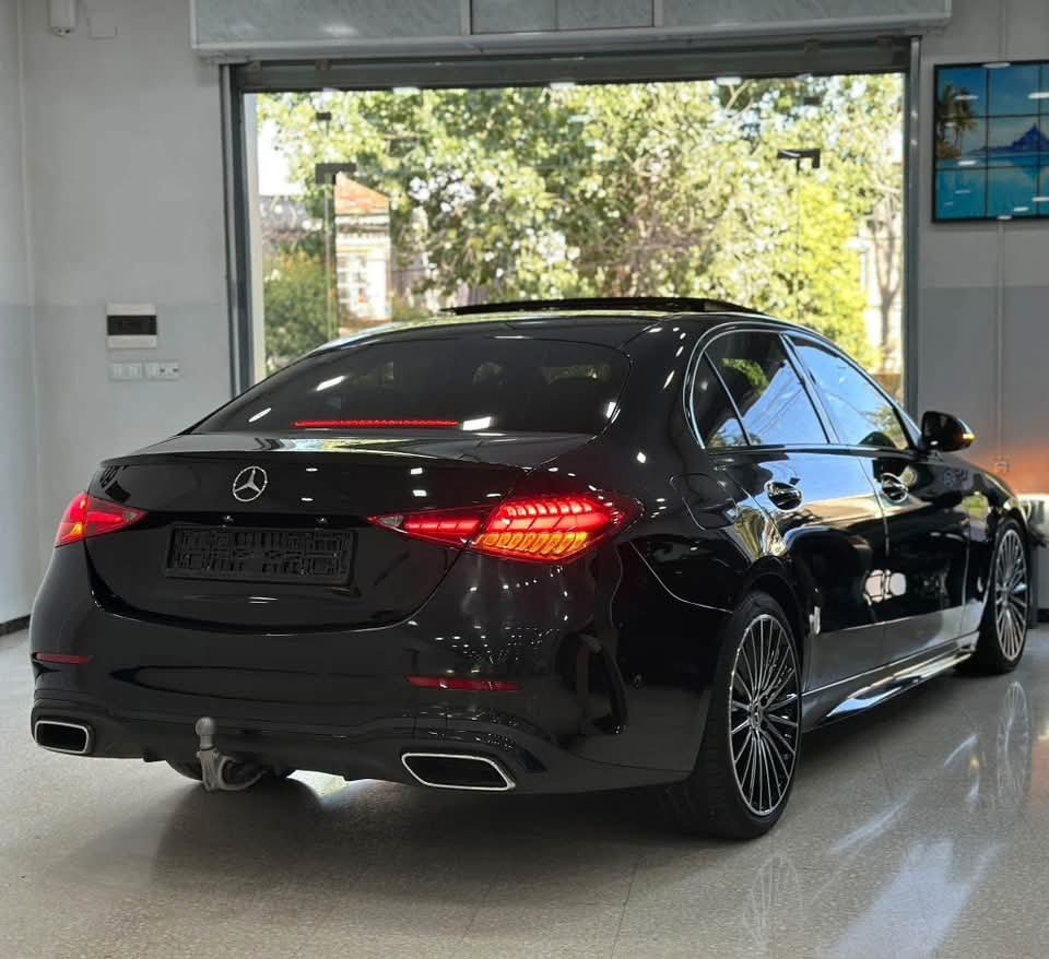 Mercedes-Benz C 300 d - image 2