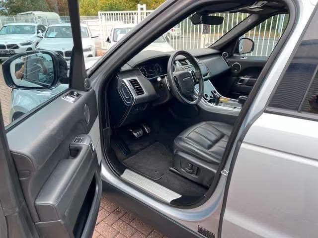 Land Rover Range Rover Sport HSE - image 8
