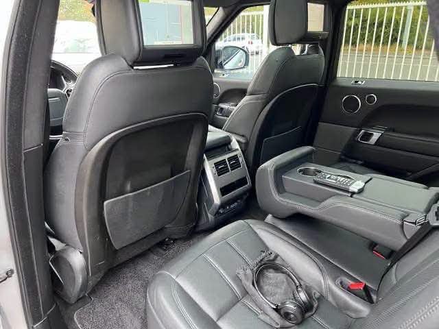 Land Rover Range Rover Sport HSE - image 21
