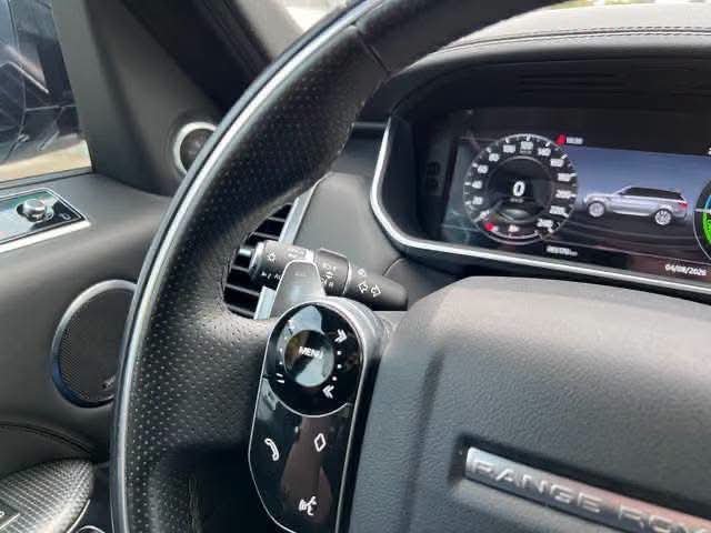 Land Rover Range Rover Sport HSE - image 29