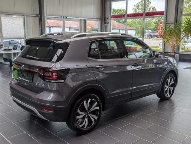 Volkswagen T-Cross - image 6