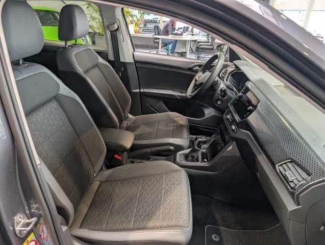Volkswagen T-Cross - image 11