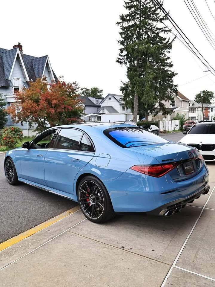 Mercedes-Benz S 63 AMG - image 11