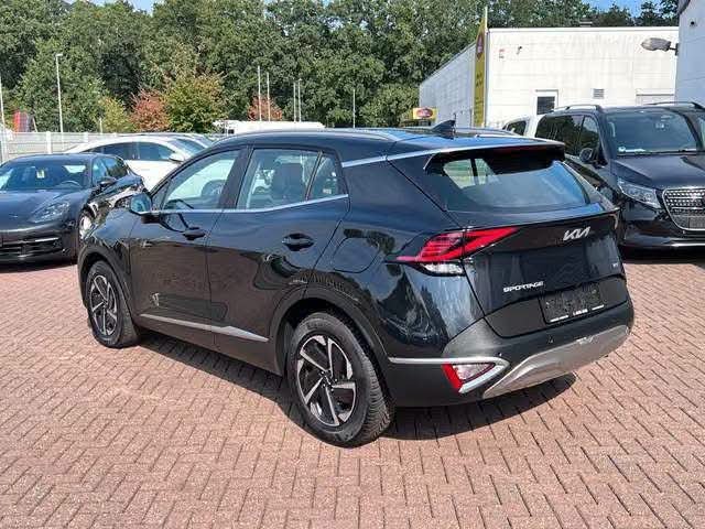 Kia Sportage Hybrid - image 5