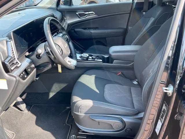 Kia Sportage Hybrid - image 10