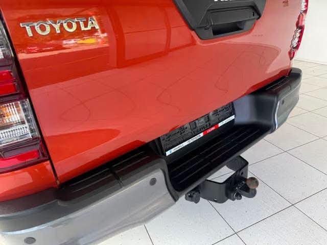 Toyota Hilux 2.8 D-4D 4WD - image 6