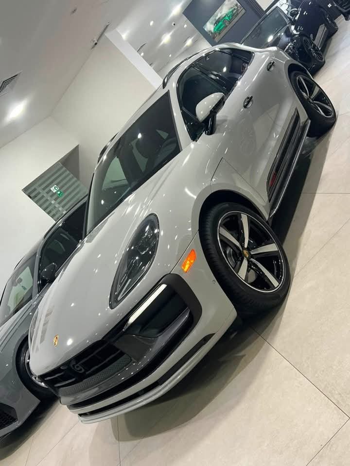 Porsche Macan T