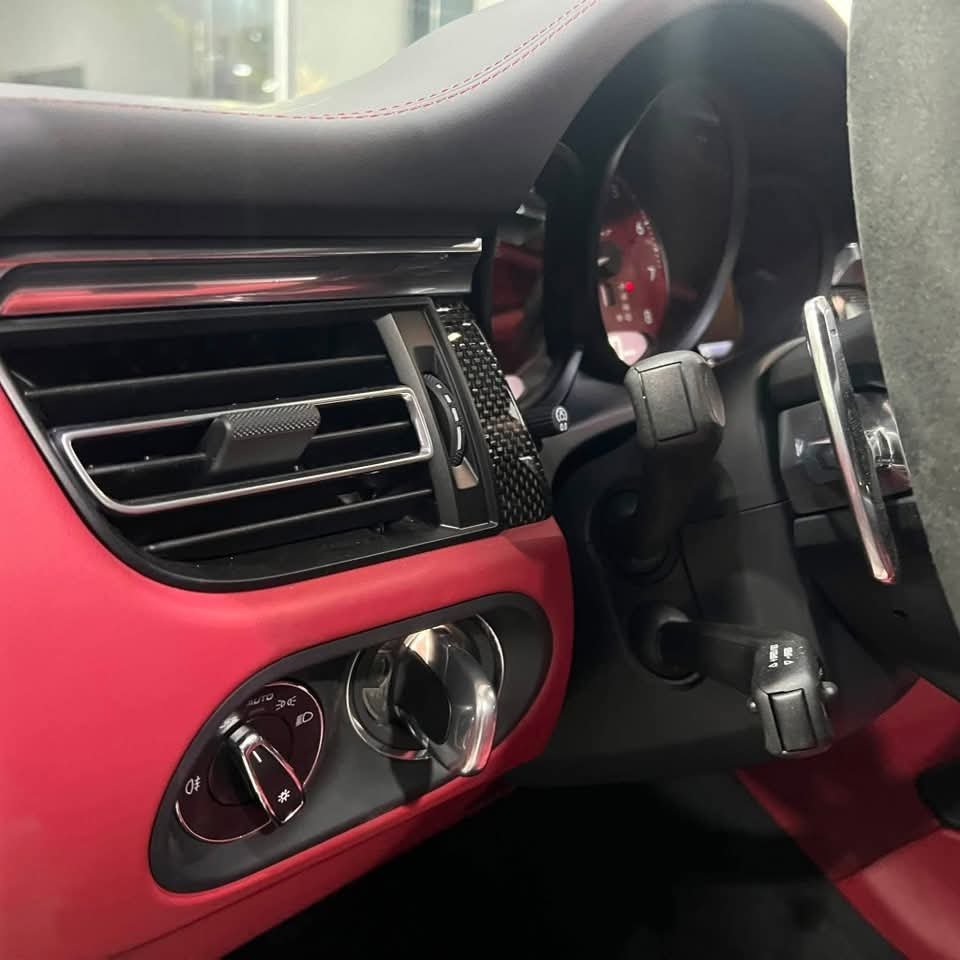 Porsche Macan T - image 8