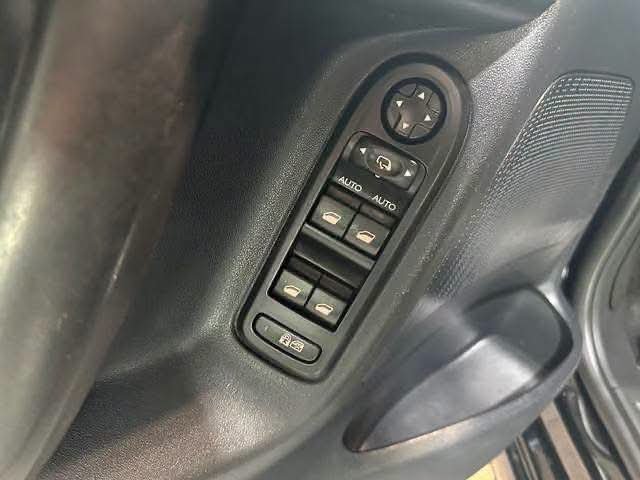Citroën C3 - image 12