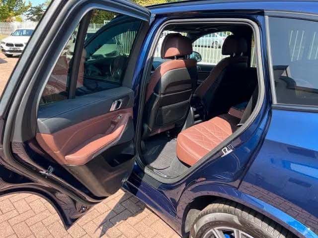 BMW X5 xDrive45e M Sport - image 19