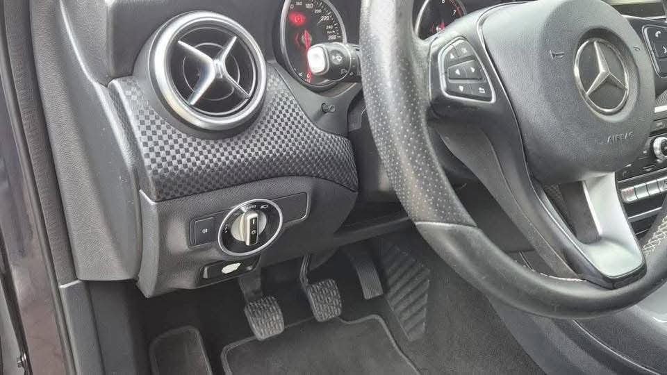 Mercedes-Benz A 180 BE Urban - image 12