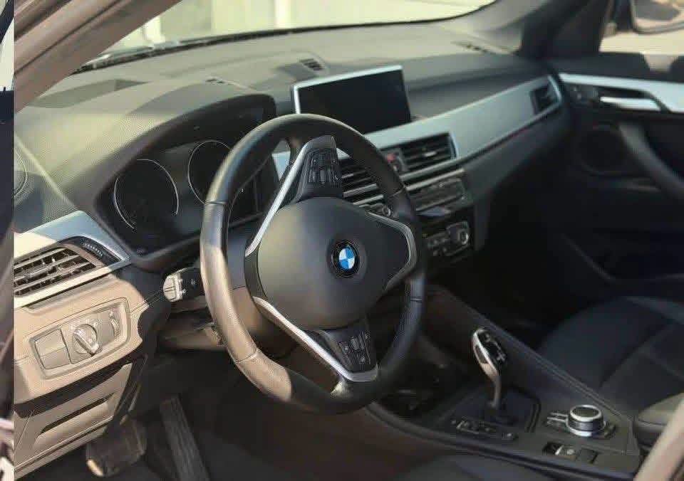 BMW X1 xDrive28i II (F48) Facelift - image 8