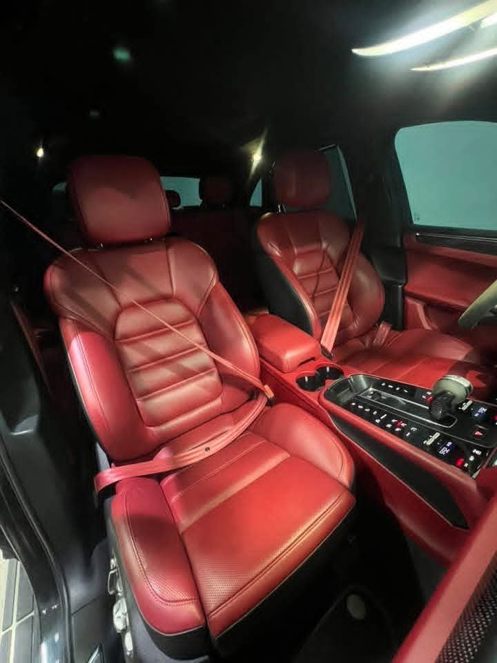 Porsche Macan T - image 15