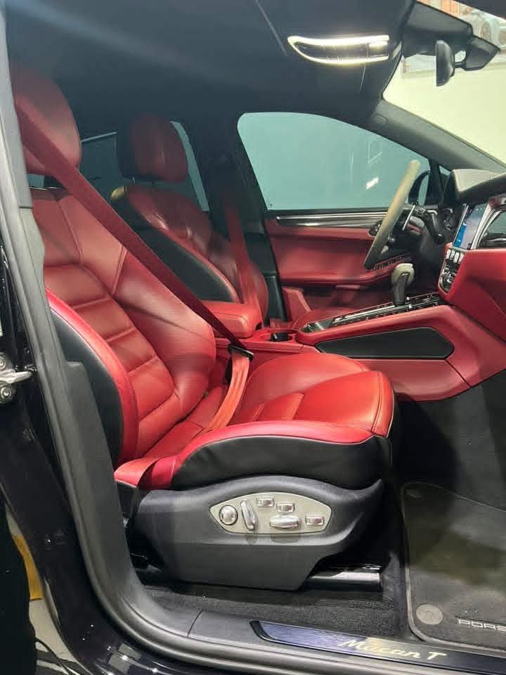 Porsche Macan T - image 16