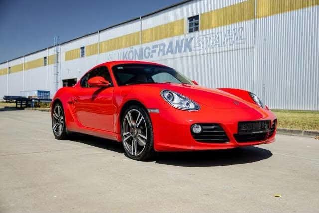 Porsche Cayman - image 8