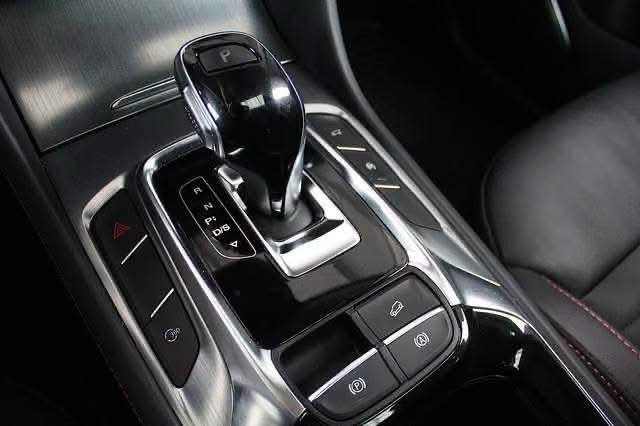 MG HS 1.5 T-GDI Luxury - image 19
