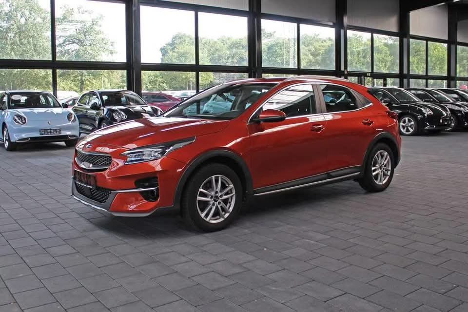 Kia XCeed 1.6 CRDi Spirit - image 4